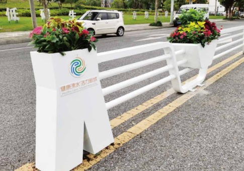 乘風(fēng)破浪花箱護欄